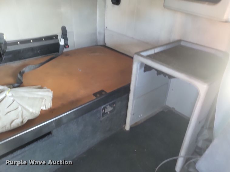 image for item DS5174 1996 Freightliner FLD120 semi truck