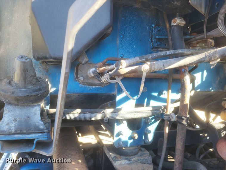 image for item DS5174 1996 Freightliner FLD120 semi truck