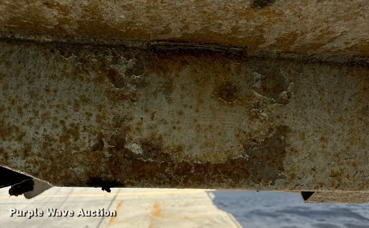 image for item DT2033 2001 Hilbilt Trailers end dump trailer