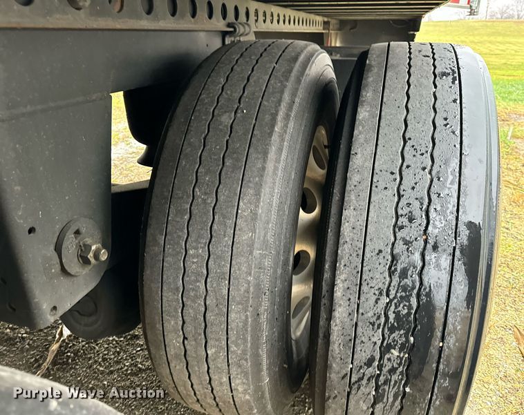 image for item DT2229 2021 Kentucky Trailer dry van trailer