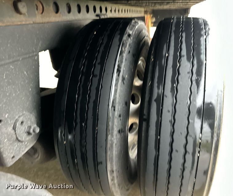 image for item DT2230 2020 Kentucky Trailer  dry van trailer