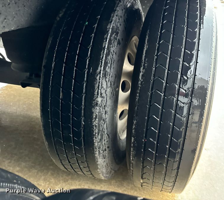 image for item DT2230 2020 Kentucky Trailer  dry van trailer