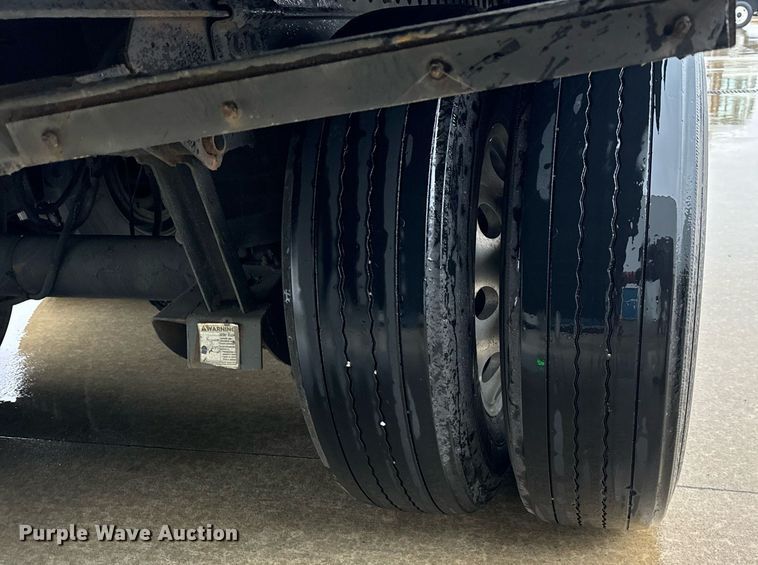 image for item DT2230 2020 Kentucky Trailer  dry van trailer