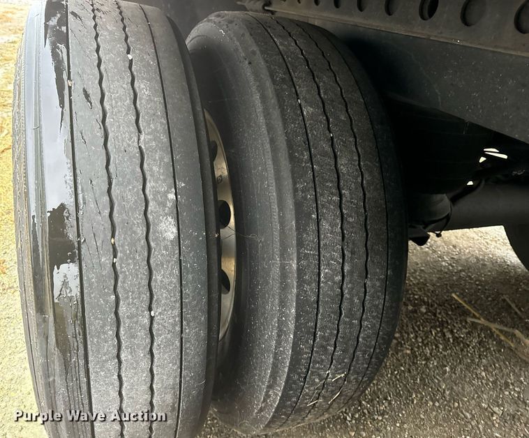 image for item DT2231 2021 Kentucky Trailer  dry van trailer