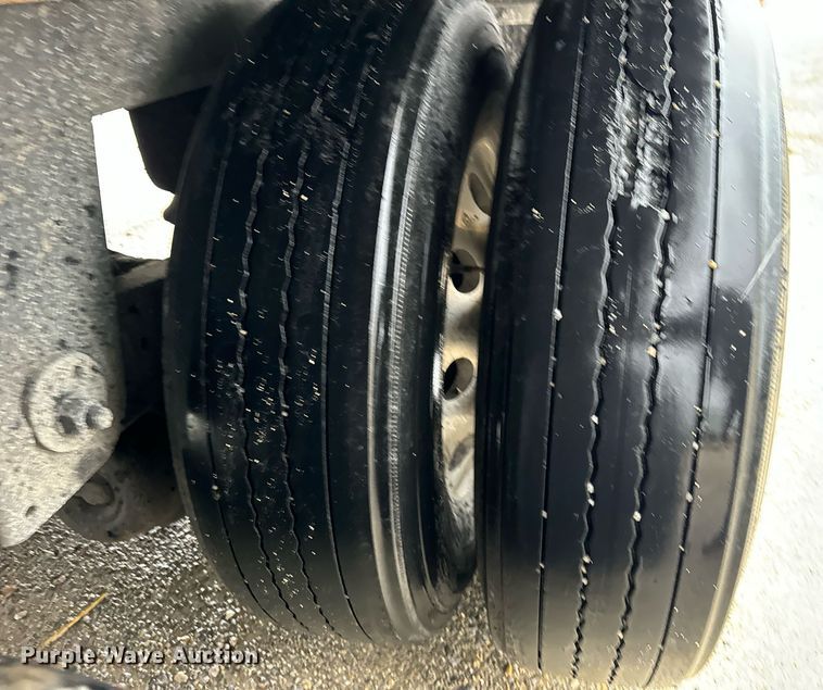 image for item DT2232 2020 Kentucky Trailer  dry van trailer