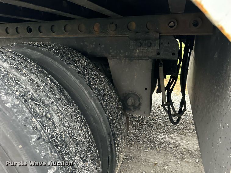 image for item DT2234 2020 Kentucky Trailer  dry van trailer