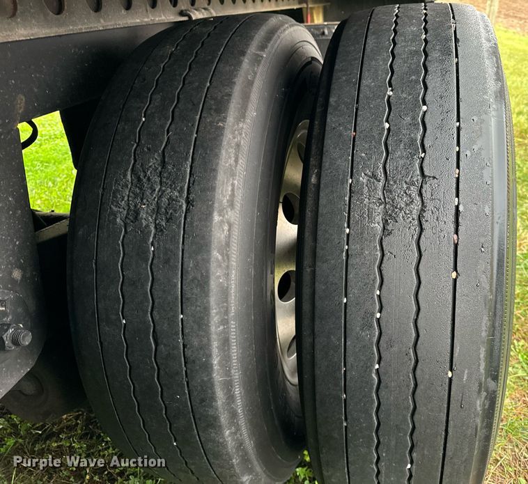 image for item DT2235 2020 Kentucky Trailer  dry van trailer