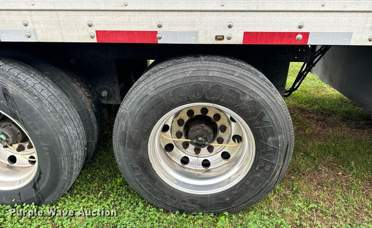 image for item DT2235 2020 Kentucky Trailer  dry van trailer