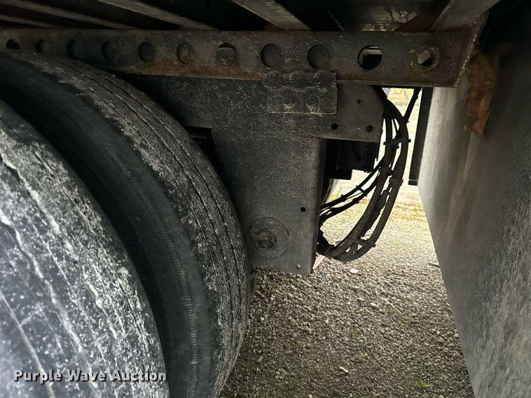 image for item DT2236 2021 Kentucky Trailer  dry van trailer