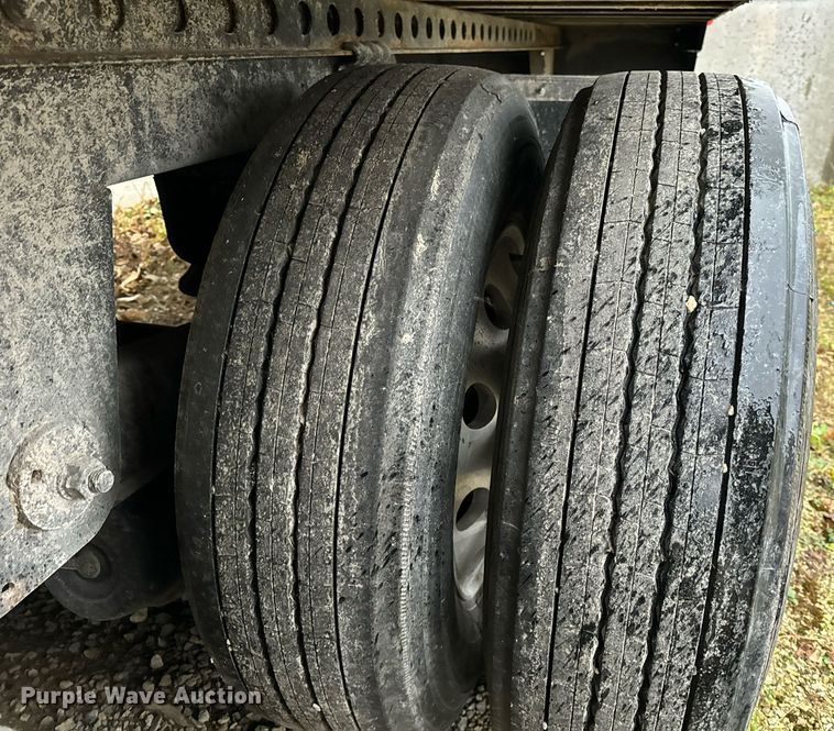 image for item DT2236 2021 Kentucky Trailer  dry van trailer