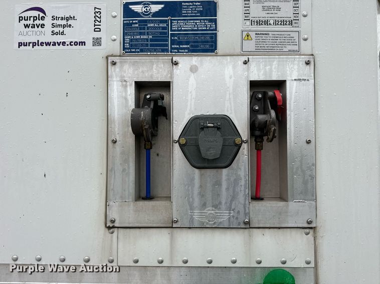 image for item DT2237 2021 Kentucky Trailer  dry van trailer