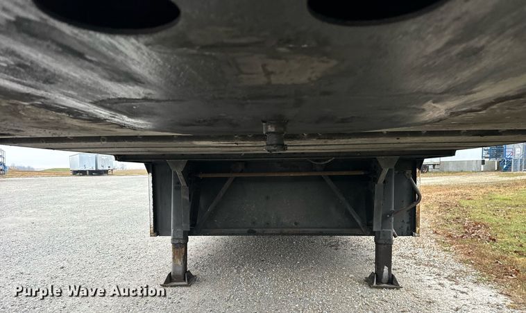 image for item DT2237 2021 Kentucky Trailer  dry van trailer