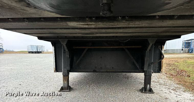 image for item DT2237 2021 Kentucky Trailer  dry van trailer