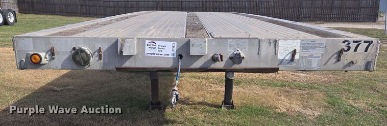 image for item DT5375 1997 Ravens flatbed trailer