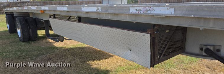 image for item DT5375 1997 Ravens flatbed trailer