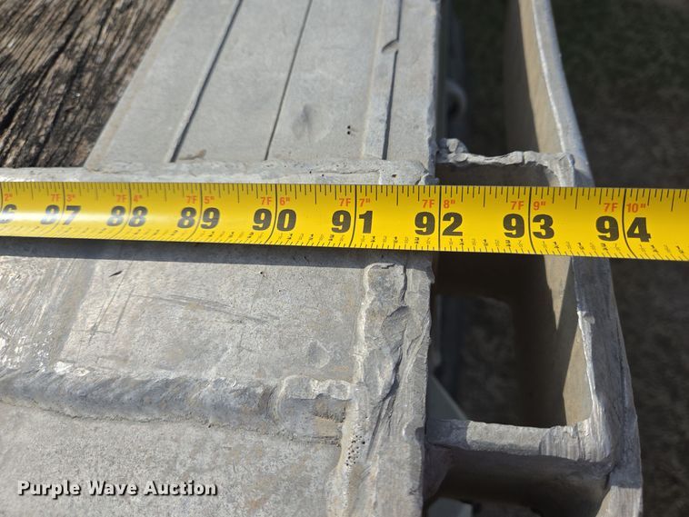 image for item DT5375 1997 Ravens flatbed trailer