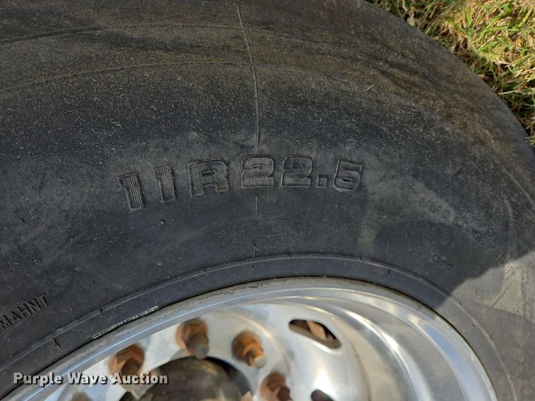 image for item DT5375 1997 Ravens flatbed trailer