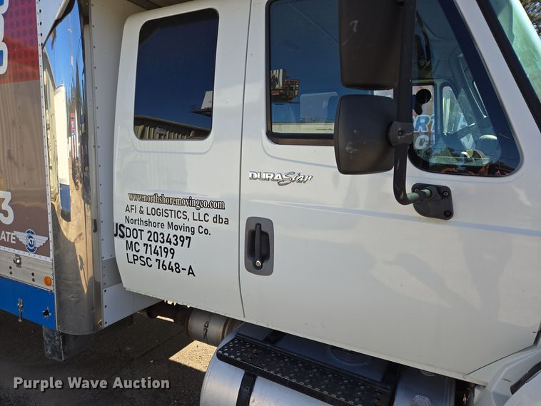 image for item DT5412 2013 International 4300M7 truck cab and chassis