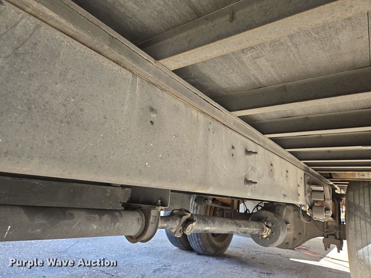 image for item DT5412 2013 International 4300M7 truck cab and chassis