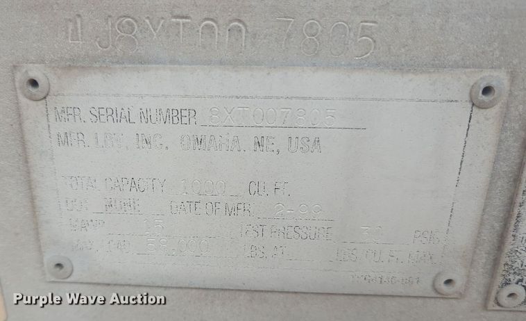 image for item DT6520 1999 Fruehauf HAB-HT2-J1000X3 pneumatic dry bulk trailer