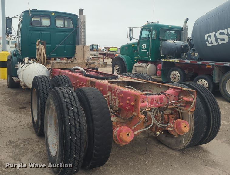 image for item DT6593 2002 Sterling truck cab and chassis