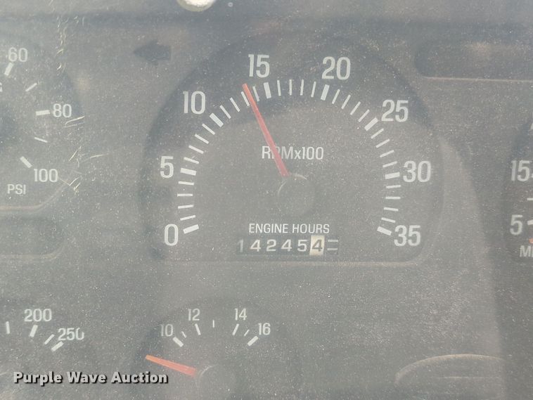 image for item DT6593 2002 Sterling truck cab and chassis