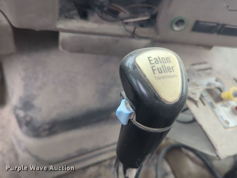 image for item DT6593 2002 Sterling truck cab and chassis