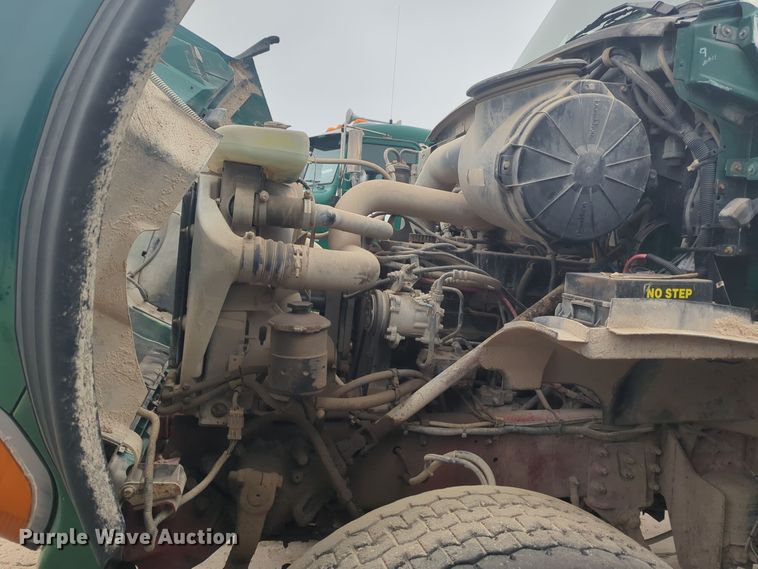 image for item DT6593 2002 Sterling truck cab and chassis