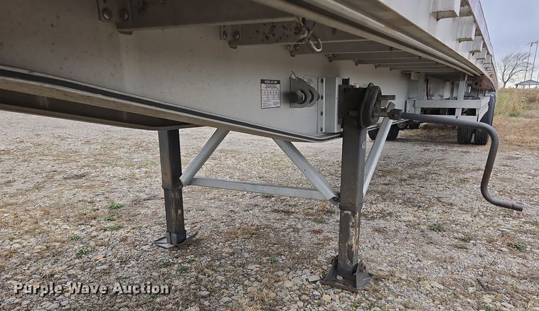 image for item DV0003 2014 Wilson AF-1080 flatbed trailer