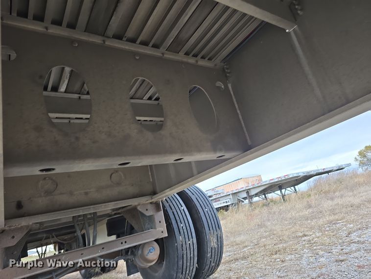 image for item DV0003 2014 Wilson AF-1080 flatbed trailer