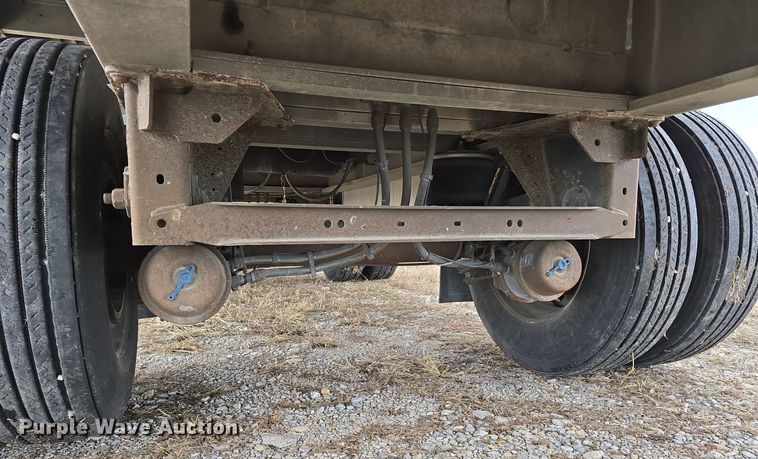 image for item DV0003 2014 Wilson AF-1080 flatbed trailer