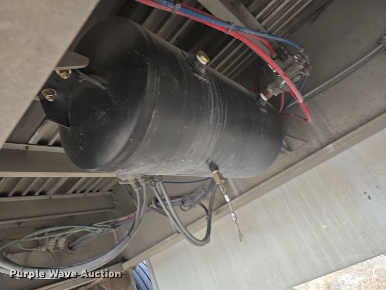 image for item DV0003 2014 Wilson AF-1080 flatbed trailer