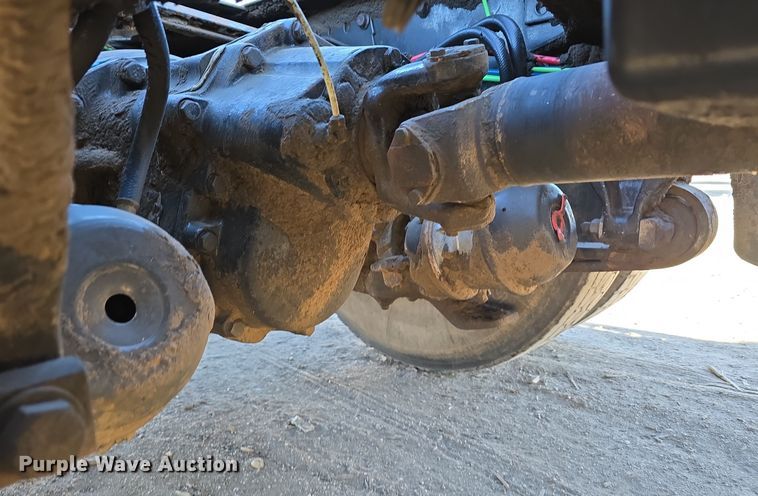 image for item DV0092 2006 Freightliner Columbia semi truck