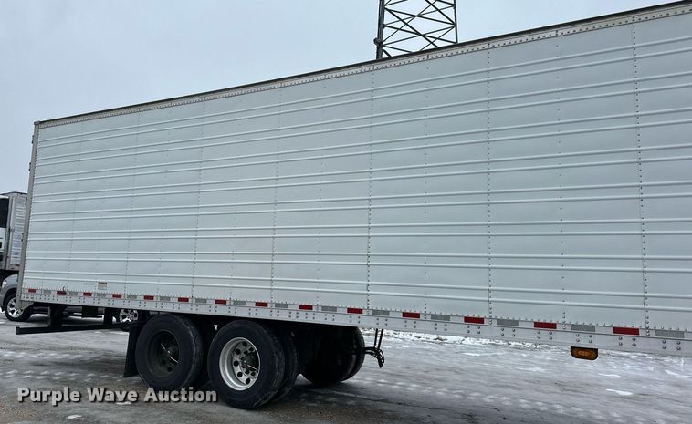 image for item DV0537 2017 Great Dane refrigerated van trailer