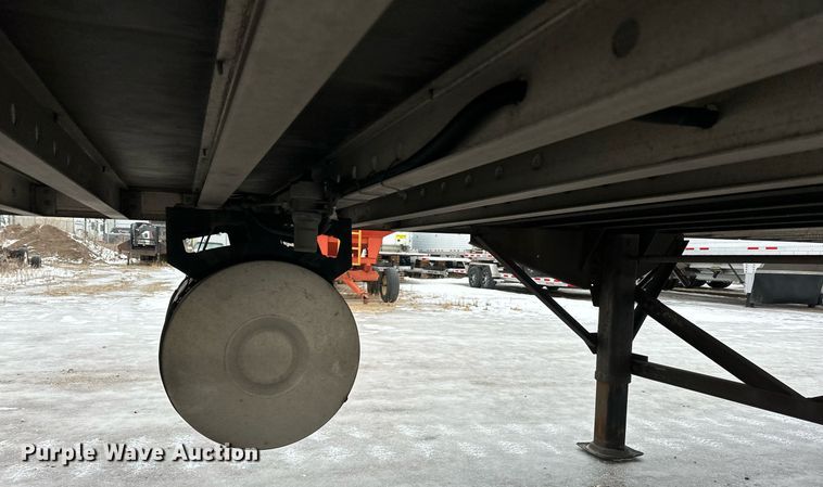 image for item DV0537 2017 Great Dane refrigerated van trailer