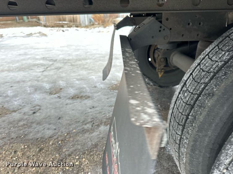 image for item DV0537 2017 Great Dane refrigerated van trailer