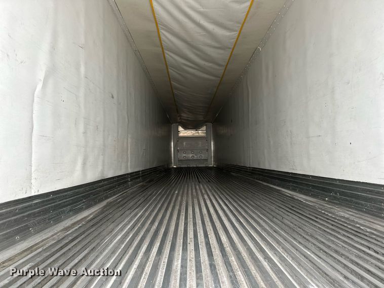 image for item DV0537 2017 Great Dane refrigerated van trailer