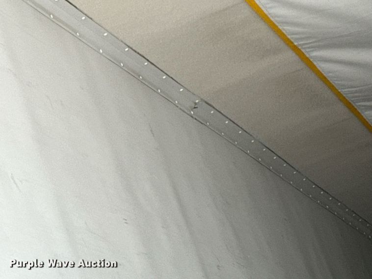 image for item DV0537 2017 Great Dane refrigerated van trailer