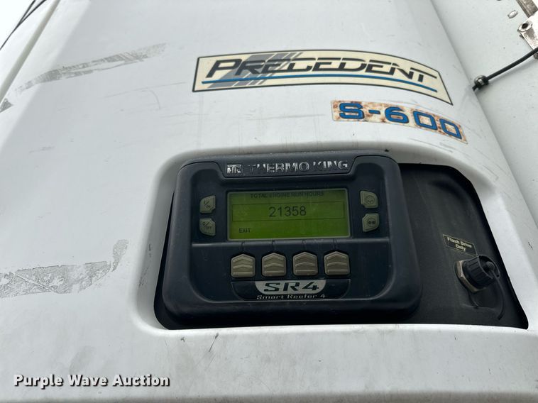 image for item DV0537 2017 Great Dane refrigerated van trailer