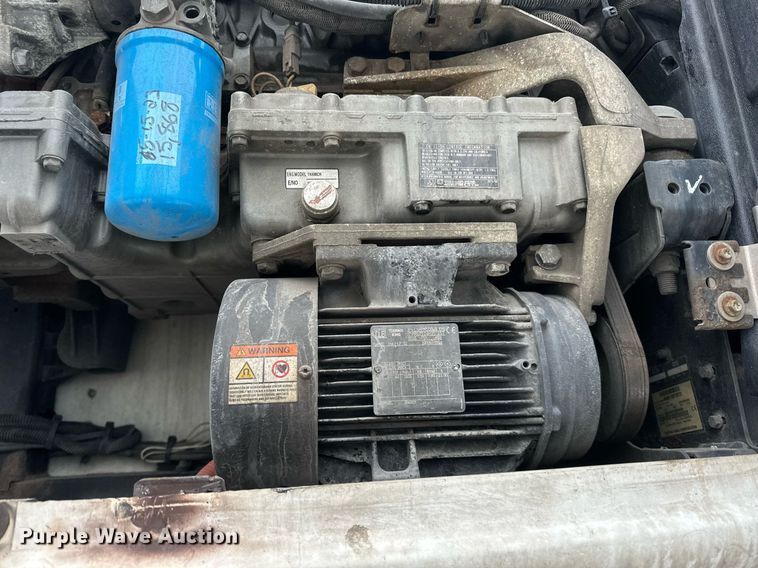 image for item DV0537 2017 Great Dane refrigerated van trailer