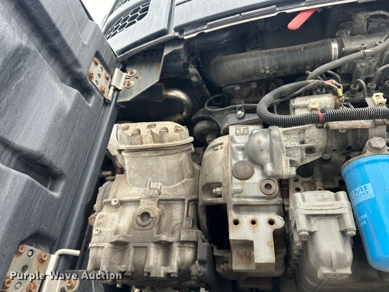 image for item DV0537 2017 Great Dane refrigerated van trailer