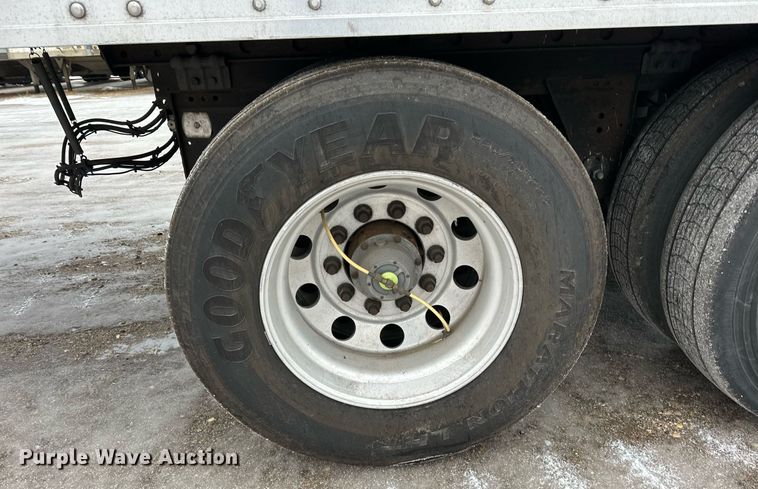 image for item DV0537 2017 Great Dane refrigerated van trailer