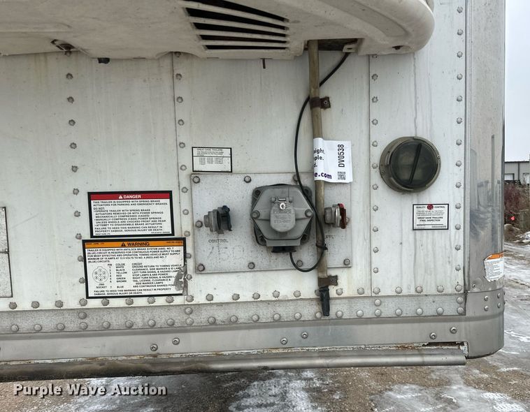 image for item DV0538 2016 Great Dane refrigerated van trailer