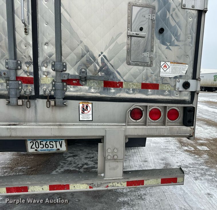 image for item DV0538 2016 Great Dane refrigerated van trailer