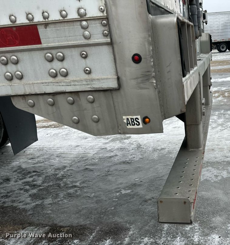 image for item DV0538 2016 Great Dane refrigerated van trailer