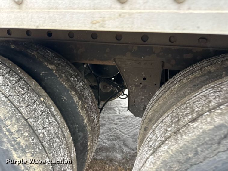 image for item DV0538 2016 Great Dane refrigerated van trailer