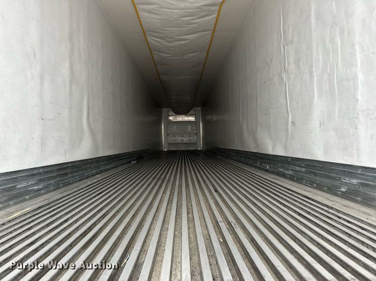 image for item DV0538 2016 Great Dane refrigerated van trailer