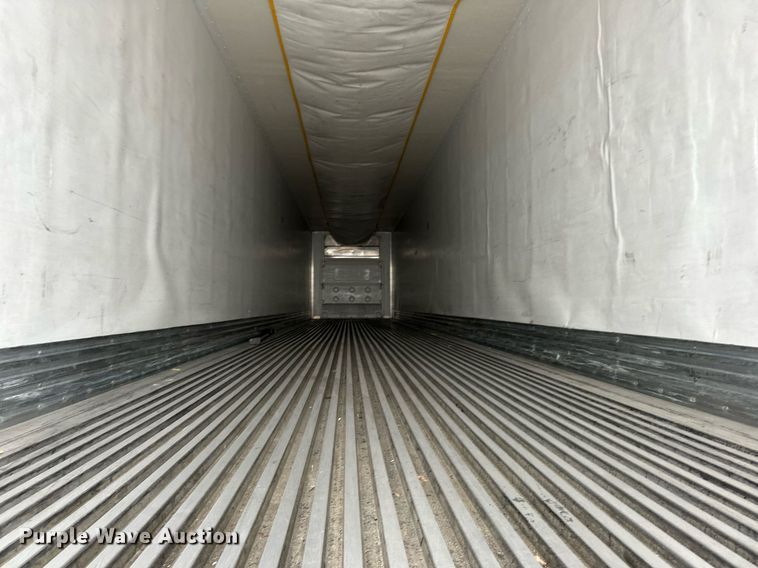 image for item DV0538 2016 Great Dane refrigerated van trailer