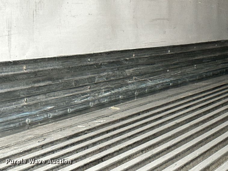 image for item DV0538 2016 Great Dane refrigerated van trailer