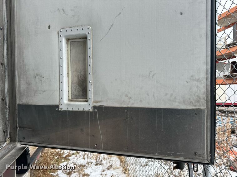 image for item DV0538 2016 Great Dane refrigerated van trailer